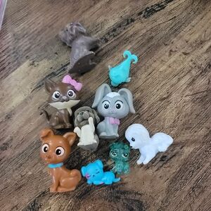 Little Toy Animals